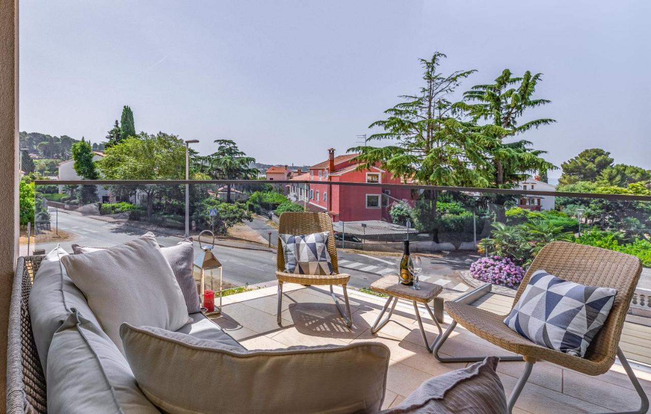 Paradiso Luxury Apartment, 로비니 외부 사진
